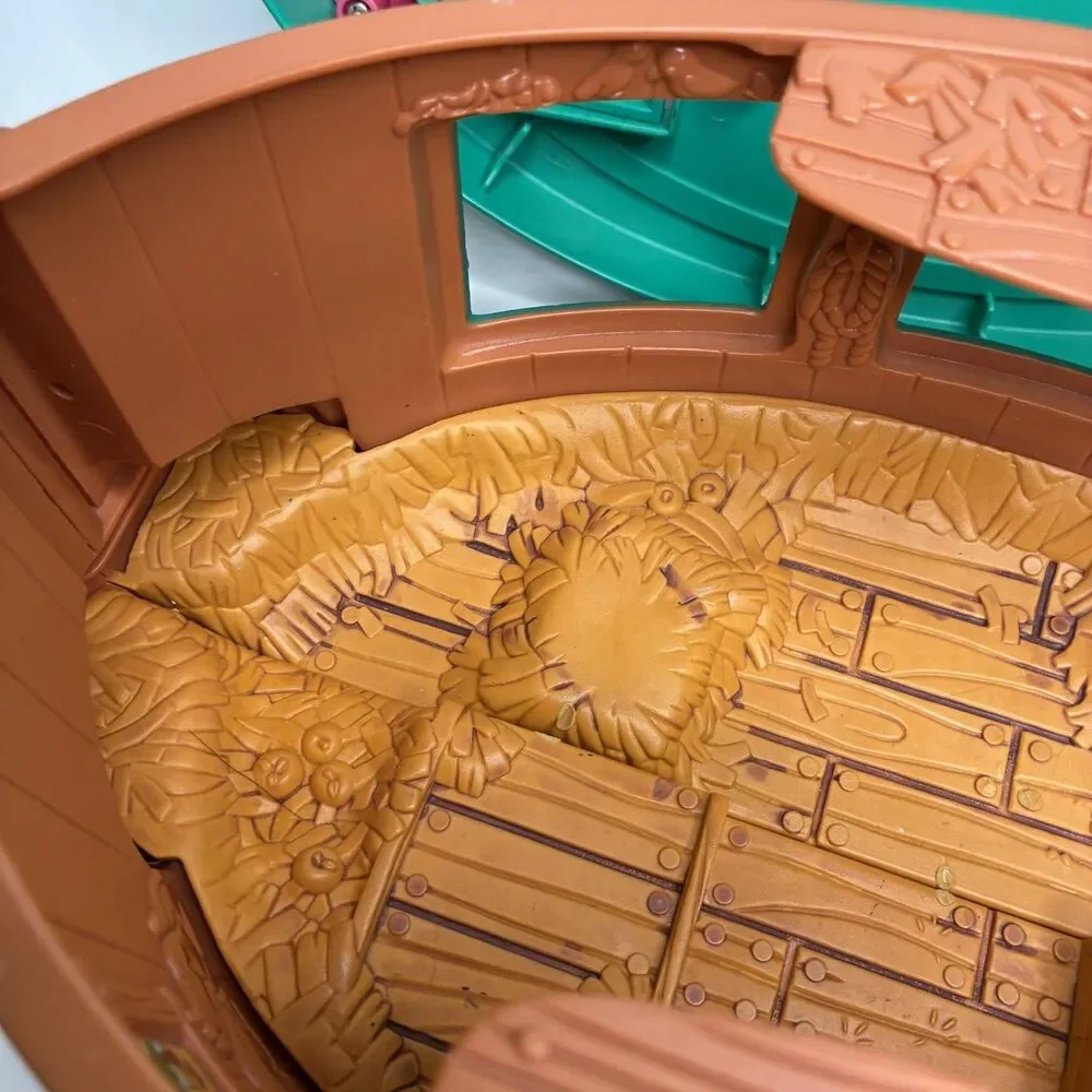 2002 Vintage Fisher Price Little People Noah's Ark Boat Play Set & Figures